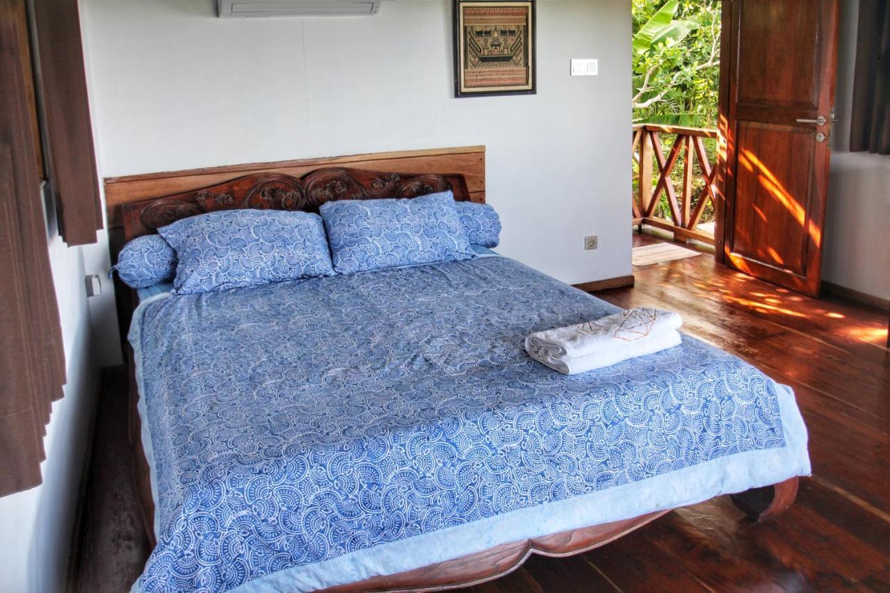 Boa Hill Surf House Hotel เนมบราลา ภายนอก รูปภาพ