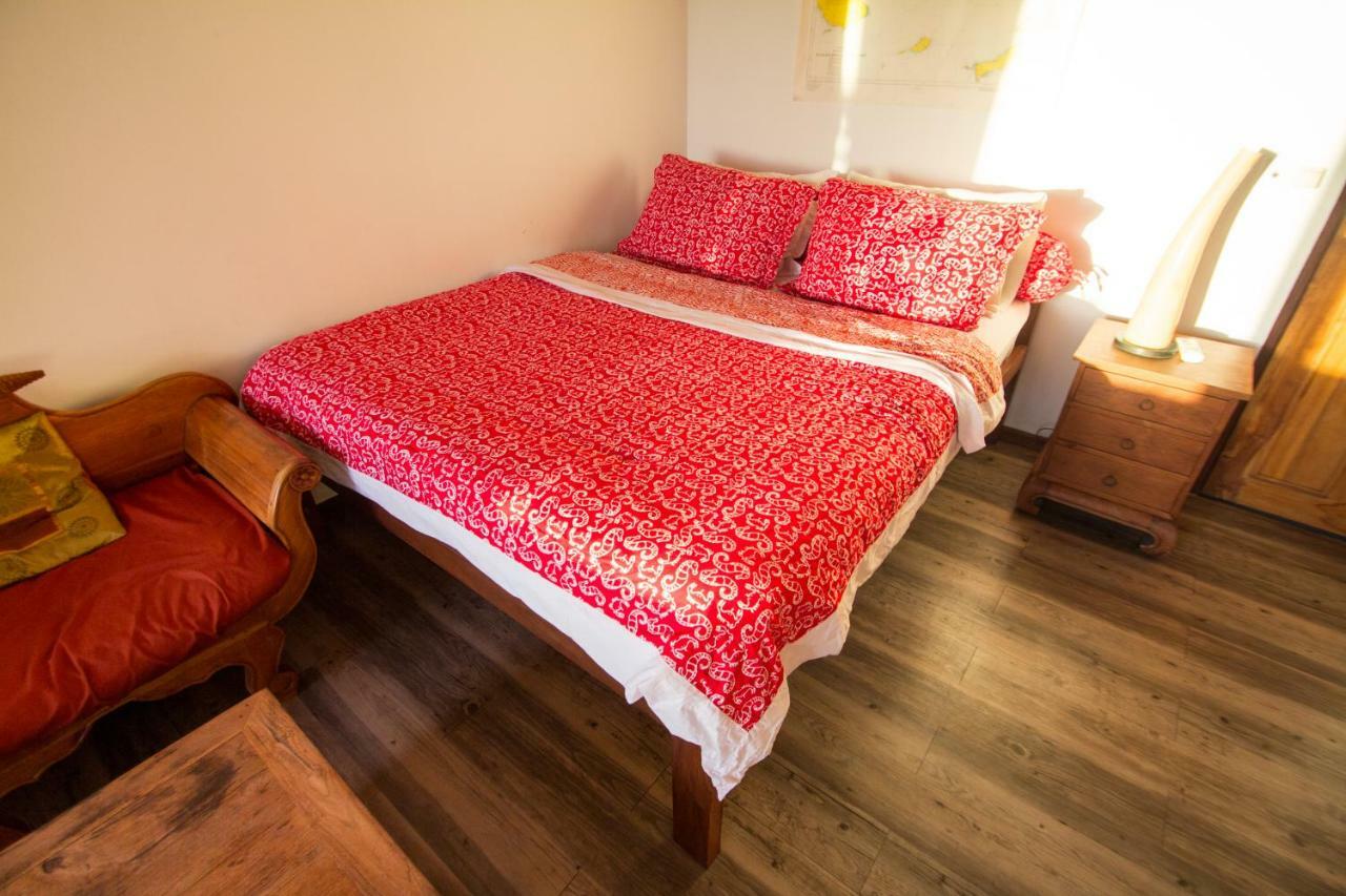 Boa Hill Surf House Hotel เนมบราลา ภายนอก รูปภาพ